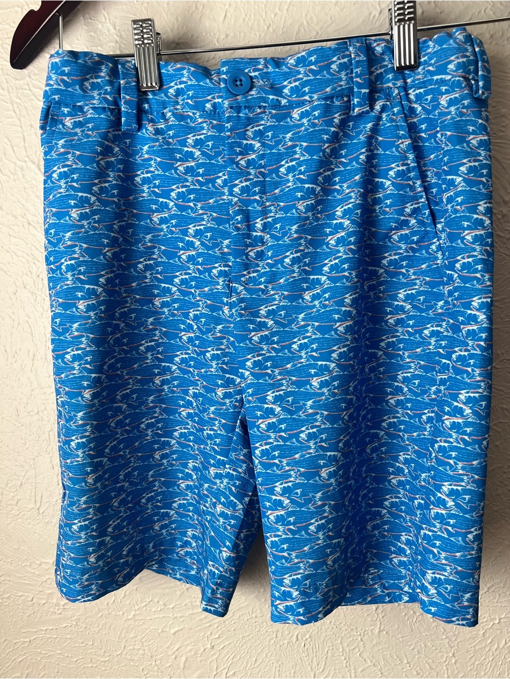 Boys’ Vineyard Vines Blue Fish Patterned Performance Shorts – Size 12 🐟